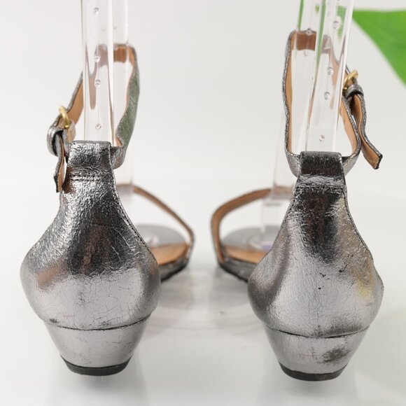 Marc Jacobs Womens Sandals Size 8.5 Silver Leather Ankle Strap Low Wedge Shoes - Picture 3 of 12